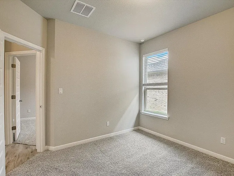 108 Peruvian Ln — Photo 21