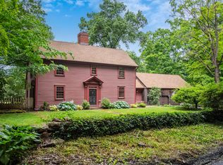 15 Laurel Grove Rd, Middletown, CT 06457