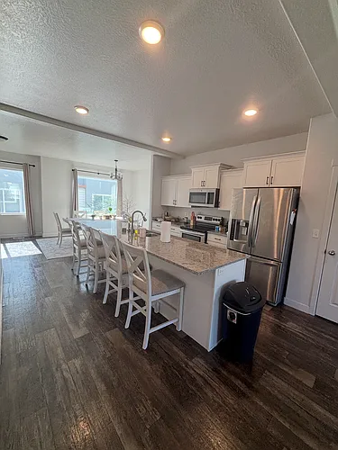 1494 S 590 W Photo 1