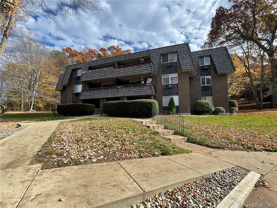 1st image of 24 Stony Brook Dr APT A3