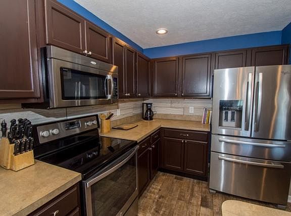 4th image of 2228 Saint Charles Ave