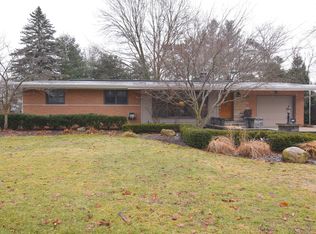 2012 Rapanos Dr, Midland, MI 48642