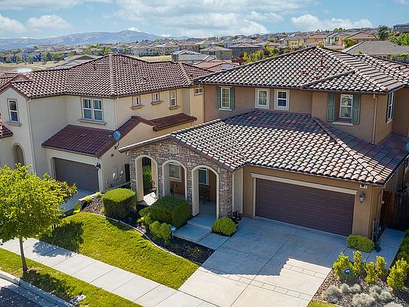 2nd image of 5216 Montiano Ln