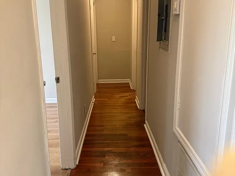 235 Barfield Ave SW — Photo 11