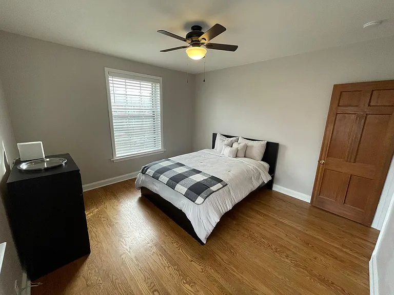 8125 Roxburgh Dr #5 — Photo 8