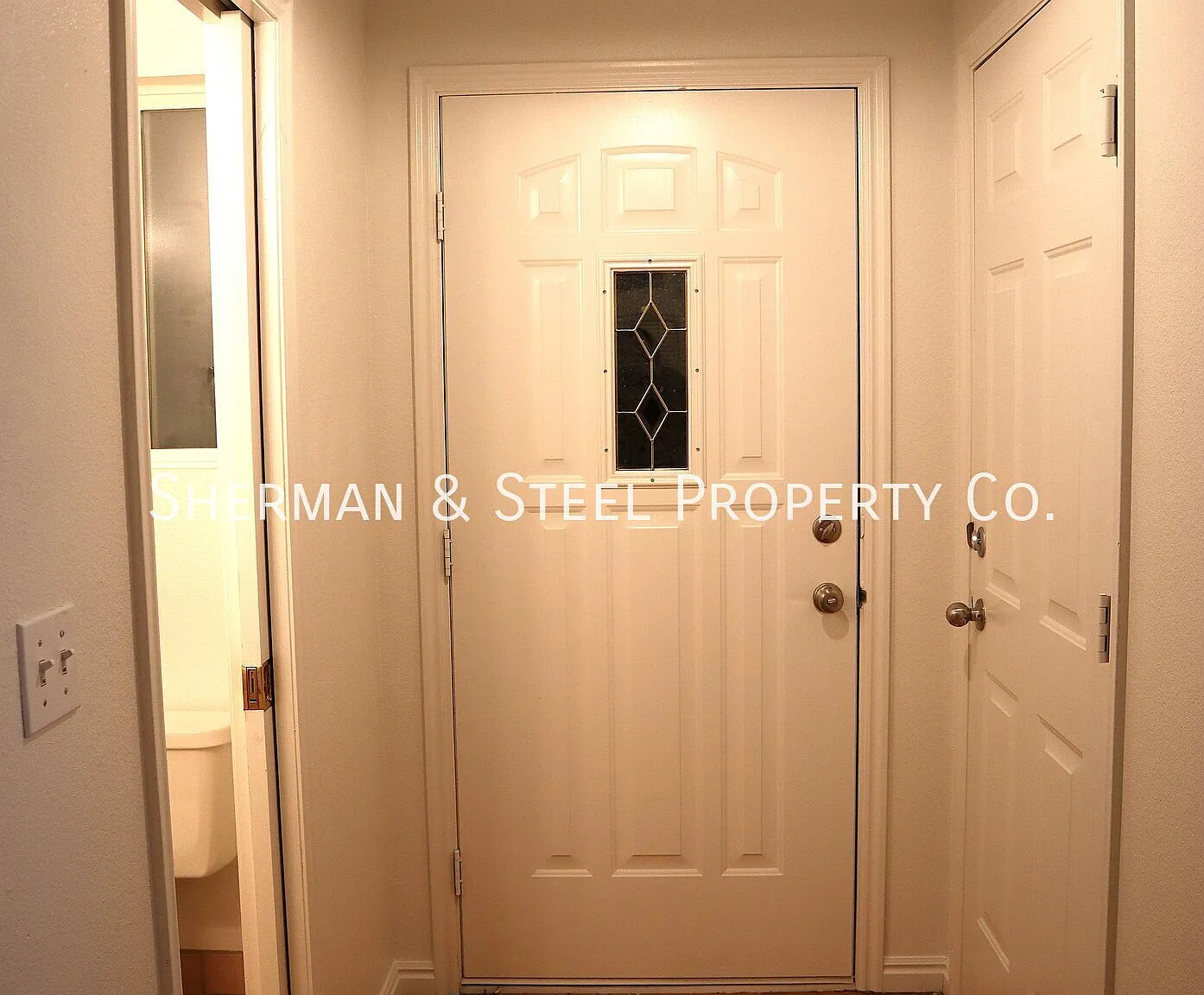 Charming Bountiful Rental in a Convenient Location — Photo 3
