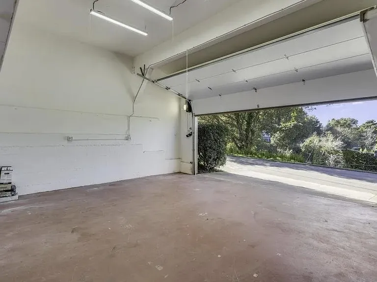 559 W Richmond Ave — Photo 28