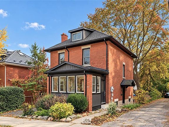 2nd image of 11 Neeve St