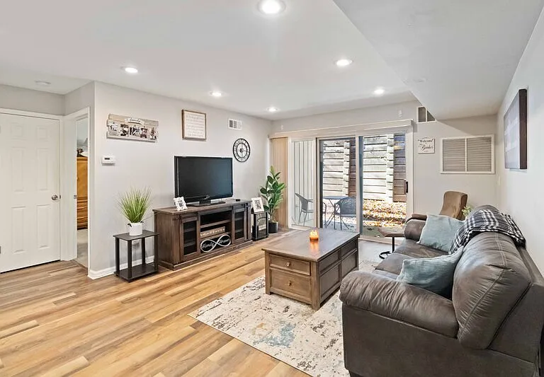 61 Mount Kemble Ave #308 — Photo 3