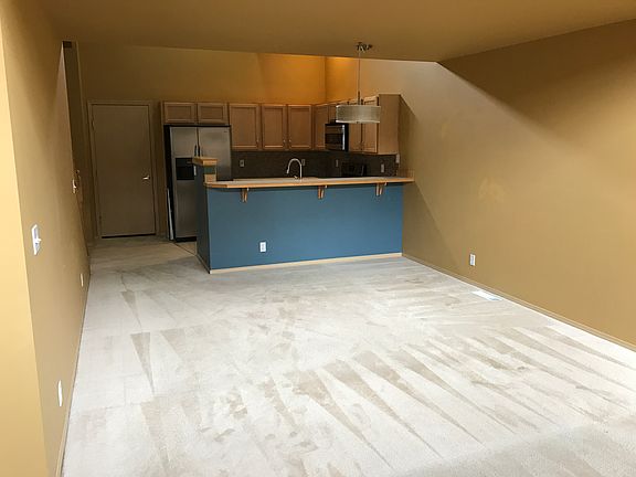 2nd image of 1622 NW Seasons Ln