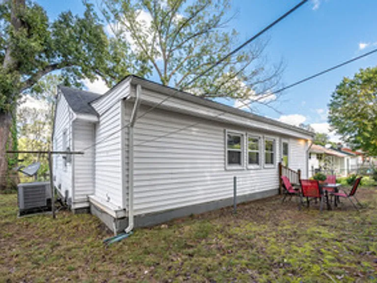 4612 Greenwood Dr — Photo 29
