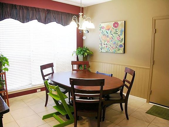 Breakfast Area...