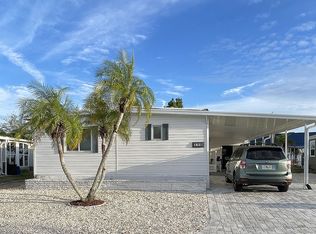 496 Cervina Dr N, Venice, FL 34285