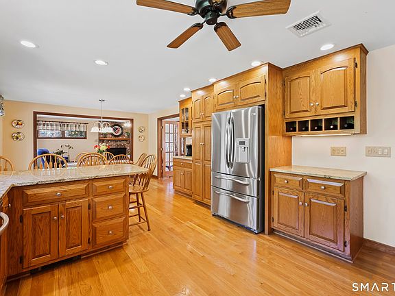 4th image of 94 Swendsen Drive