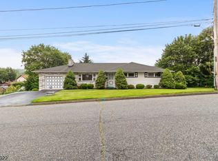 35 Hillside Ave, Netcong, NJ