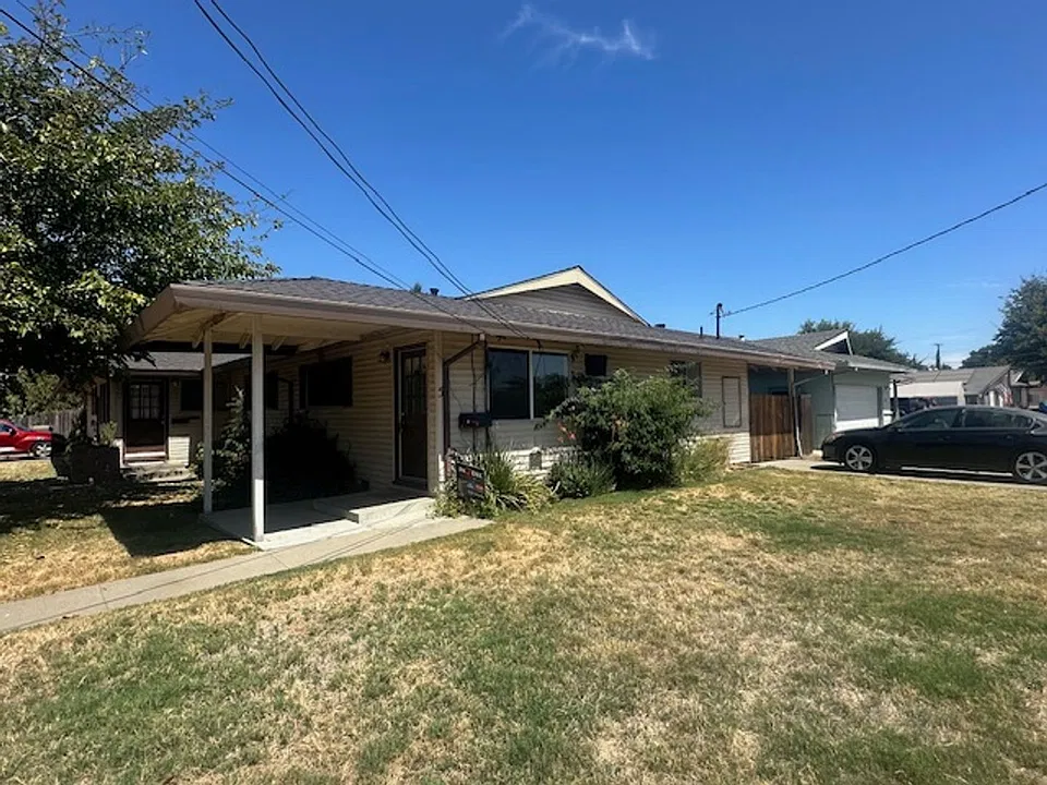 N. West / Beamer Duplex