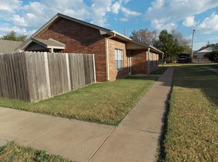 507 4th St APT B, Elgin, OK 73538