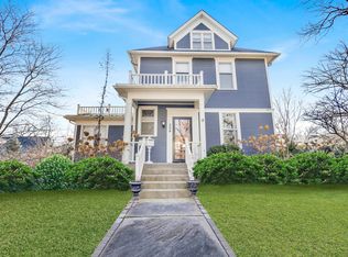304 E Chicago Ave, Hinsdale, IL