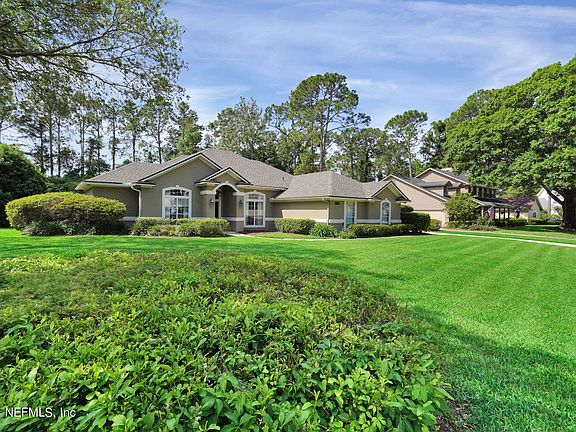 4th image of 4023 CHICORA WOOD Place