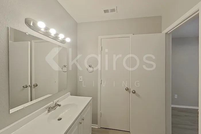 2146 Woodnote Ln — Photo 14