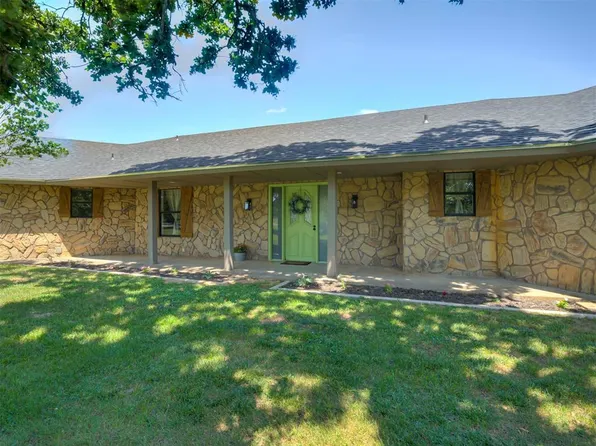 1 Horseshoe Ln, McLoud, OK 74851