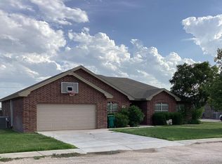 1119 Desert Sage, Hobbs, NM 88242