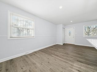 9057 S Dante Ave, Chicago, IL