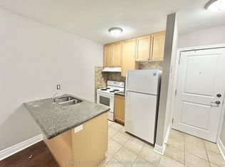 11 33rd St #104, Toronto, ON M8W3G7