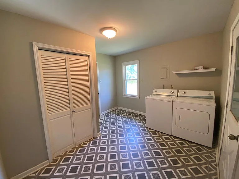 5825 N Liddell Ln — Photo 19