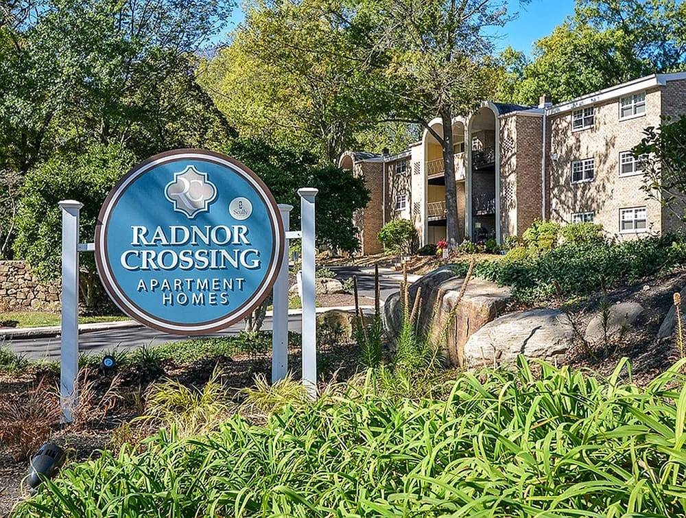 Radnor Crossing — Photo 1
