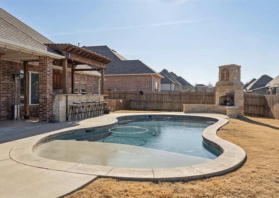 1st image of 13609 Firethorn Dr