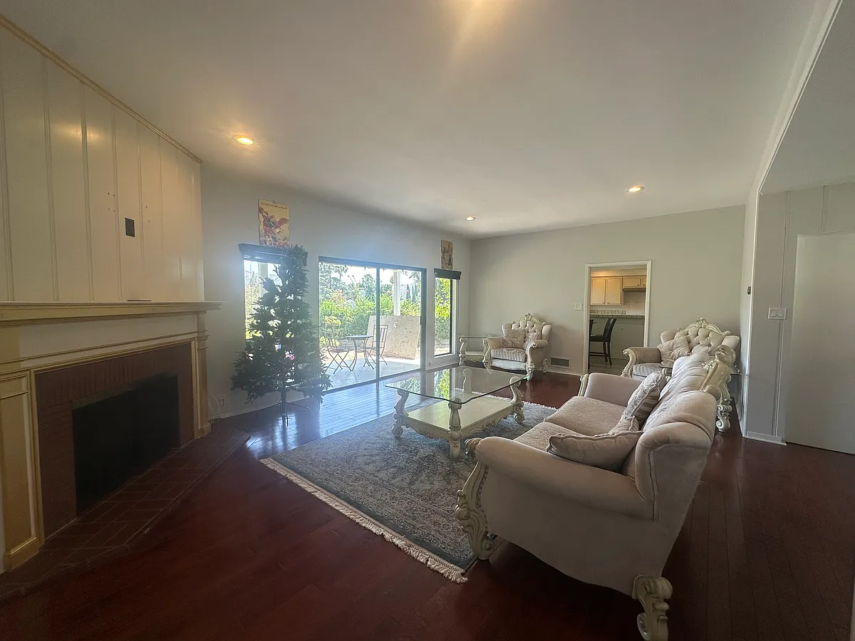 Building Photo - 1201 Imperial Dr