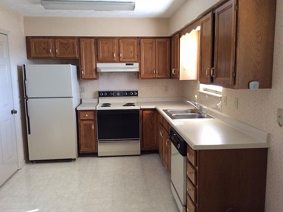 New stainless dishwasher and plank flooring since this photo was taken