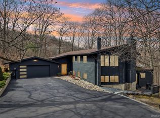 4 Mountain Brook Rd, Cornwall, NY 12518