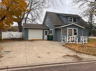 102 Harrison St S, Lake Benton, MN 56149