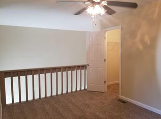 5523 Scenic Ridge Dr, Saint Louis, MO 63128