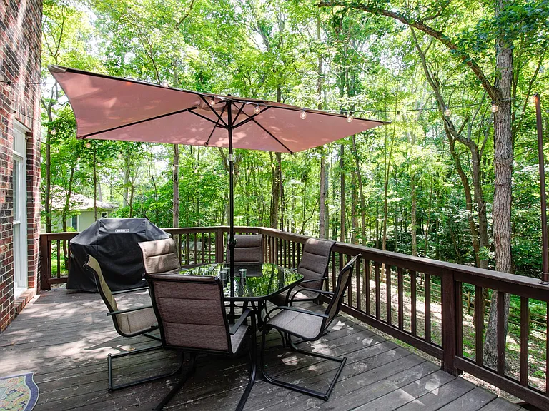 1315 Lake Point Dr — Photo 58