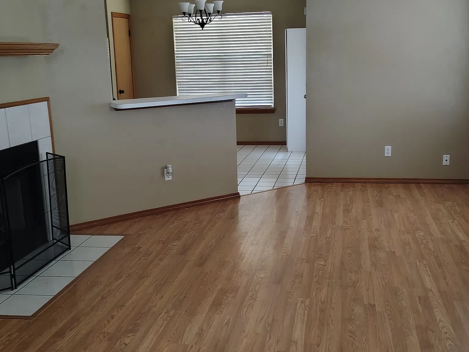 3 bed, 1206 sqft, $1,400 — Photo 4