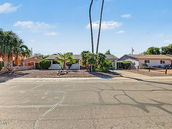 2nd image of 2501 E BLANCHE Drive