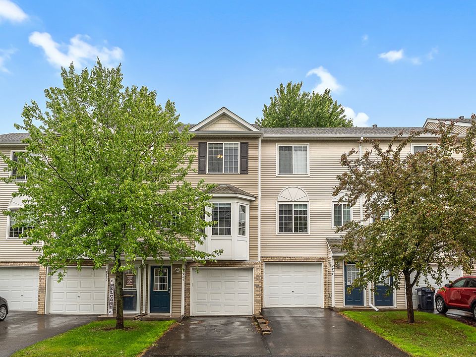 1st image of 2965 Village Ct