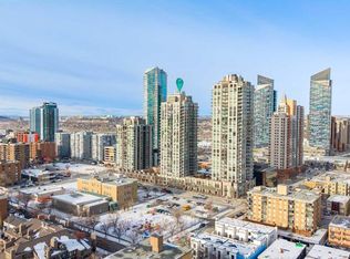 1118 S 12th Ave SW #402, Calgary, AB T2R 0P4