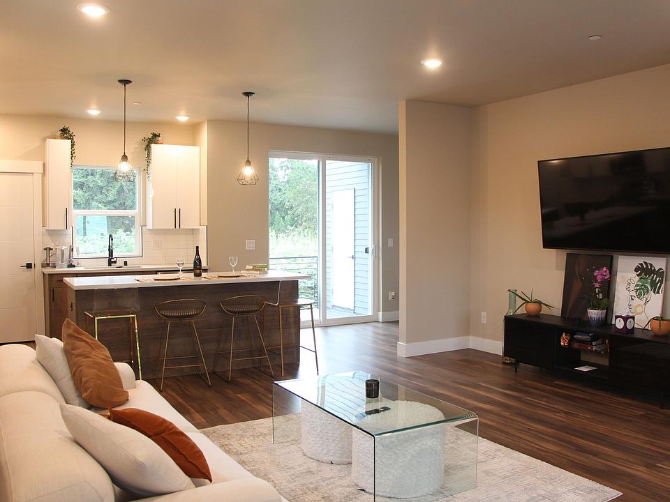 Spacious living room and kitchen