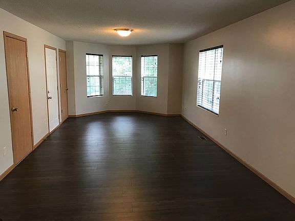2nd image of 1512 Albemarle St #1512