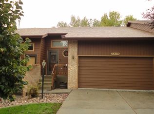 951 City Springs Rd, Rapid City, SD 57702