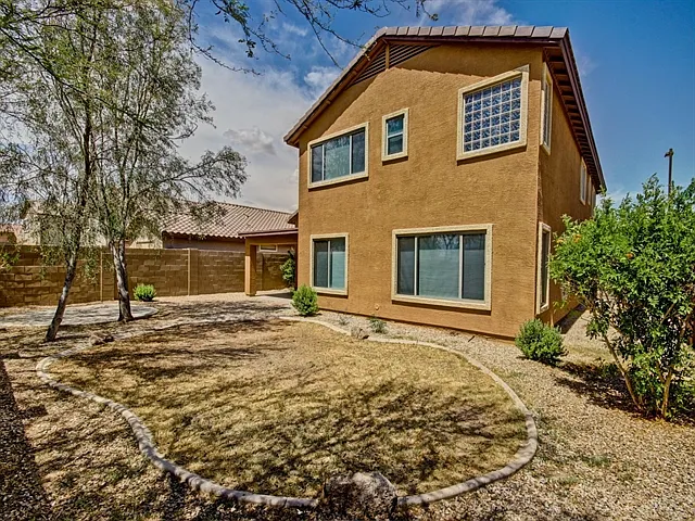 2982 S 256th Dr — Photo 15