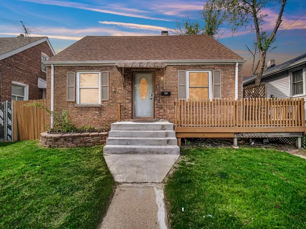 2715 Cleveland St, Hammond, IN 46323