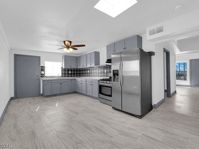 2105 Wengert Ave, Las Vegas, NV, 89104