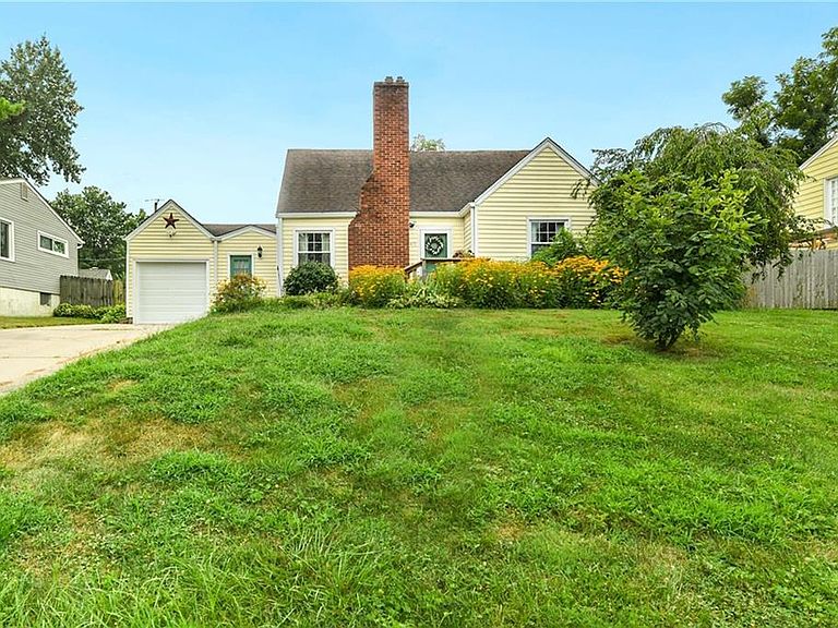 Listing photo 2