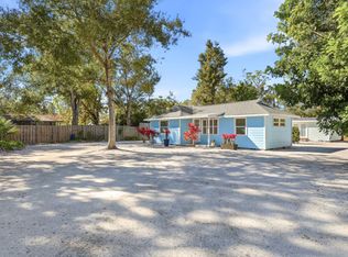 2854 W Rainbow Cir, Sarasota, FL 34231