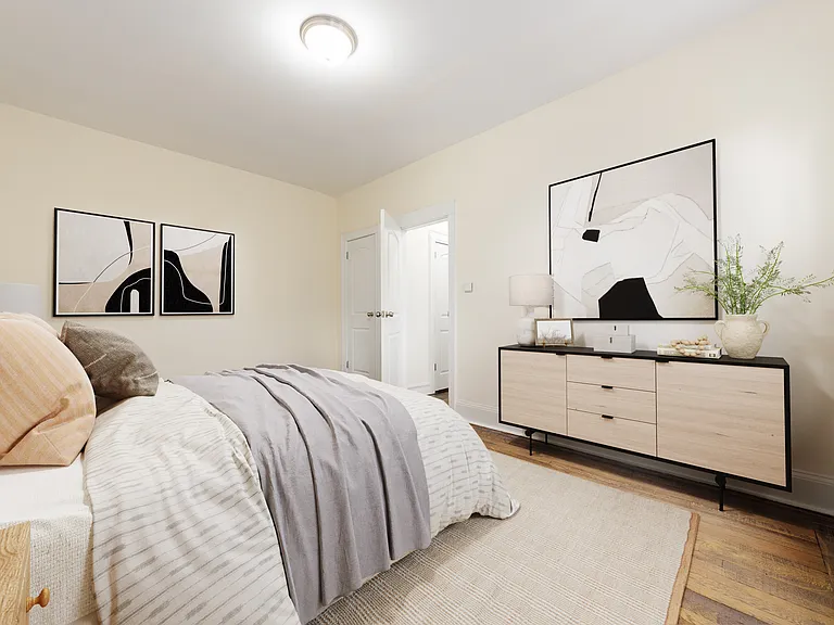 3150 33rd St #4B — Photo 3